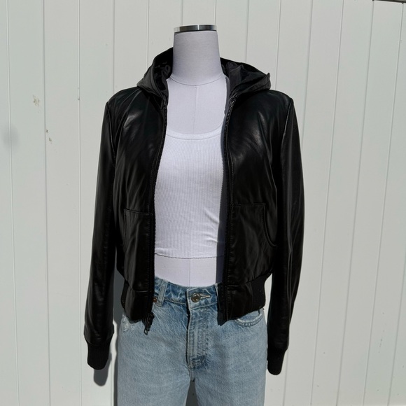 Black all real leather zip-up bomber style jacket lined with hood - Picture 8 of 9
